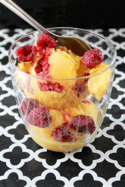 Raspberry Mango Body Spray